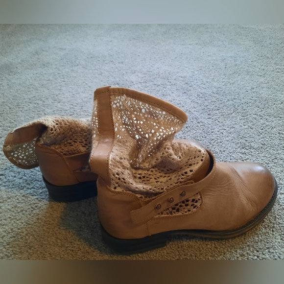 Free People leather and lace booties. - Picture 4 of 6
